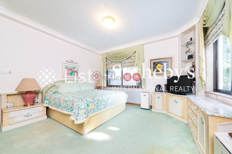 Property for Sale at Consort Garden with more than 4 Bedrooms