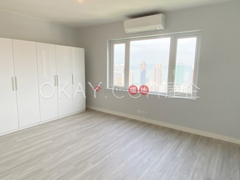 Efficient 4 bed on high floor with balcony & parking | Rental