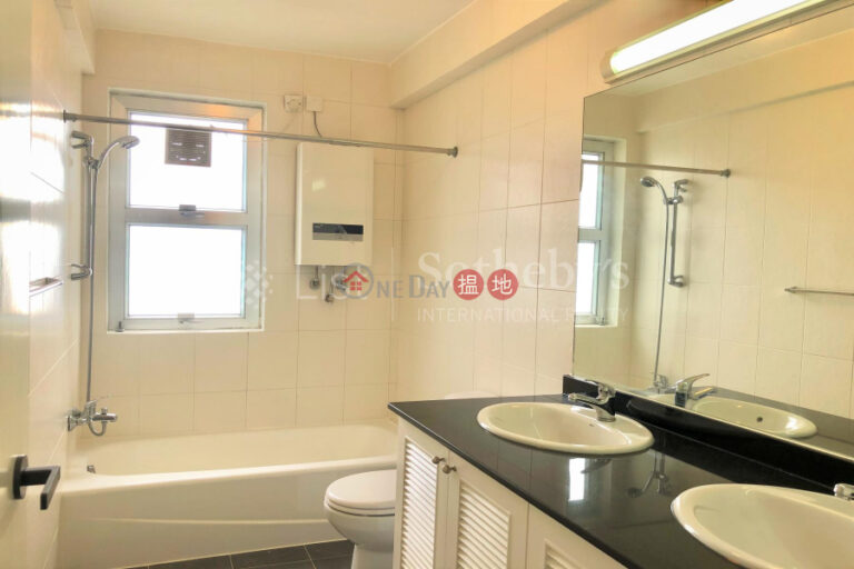 Property for Rent at Scenic Villas with 4 Bedrooms