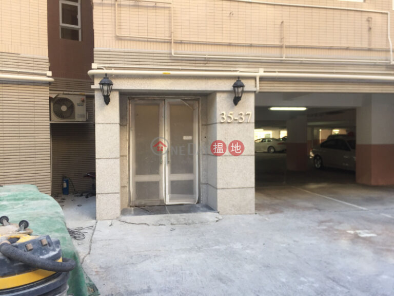 Block 32-39 Baguio Villa | 3 bedroom High Floor Flat for Sale