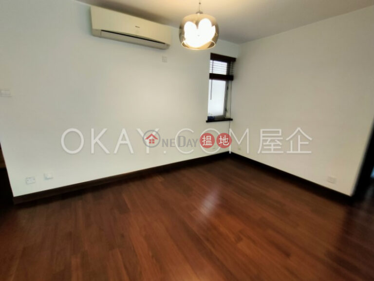 Efficient 2 bedroom with parking | Rental