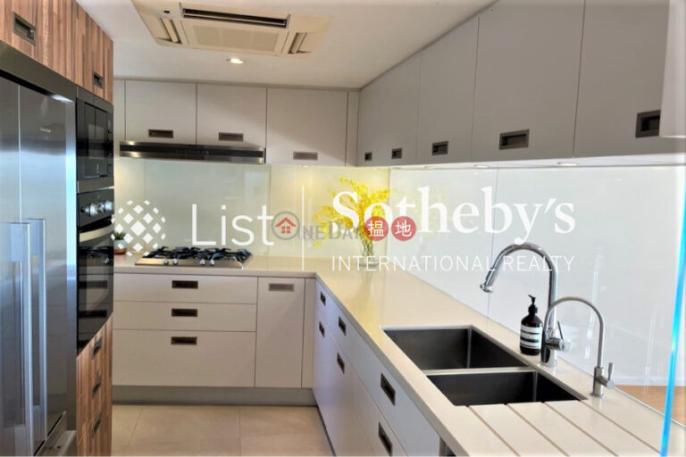 Property for Rent at Greenery Garden with 3 Bedrooms