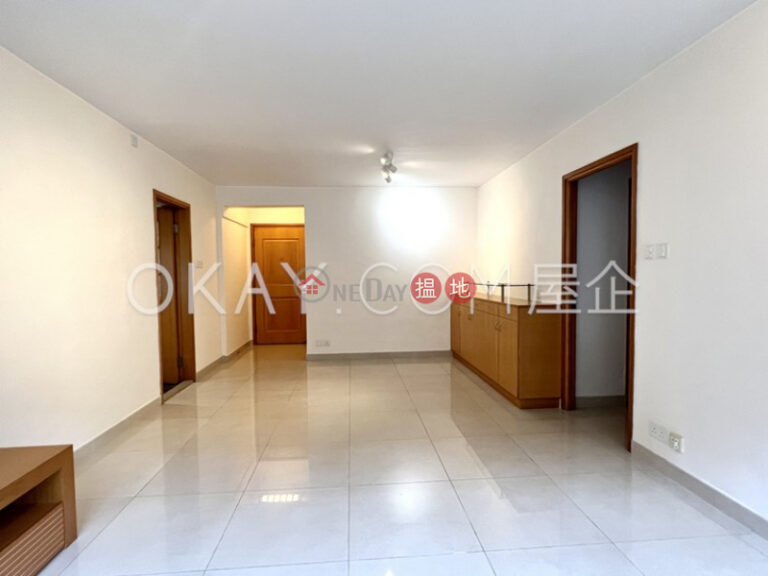 Efficient 2 bedroom with parking | For Sale