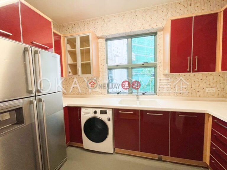 Efficient 3 bedroom in Pokfulam | For Sale