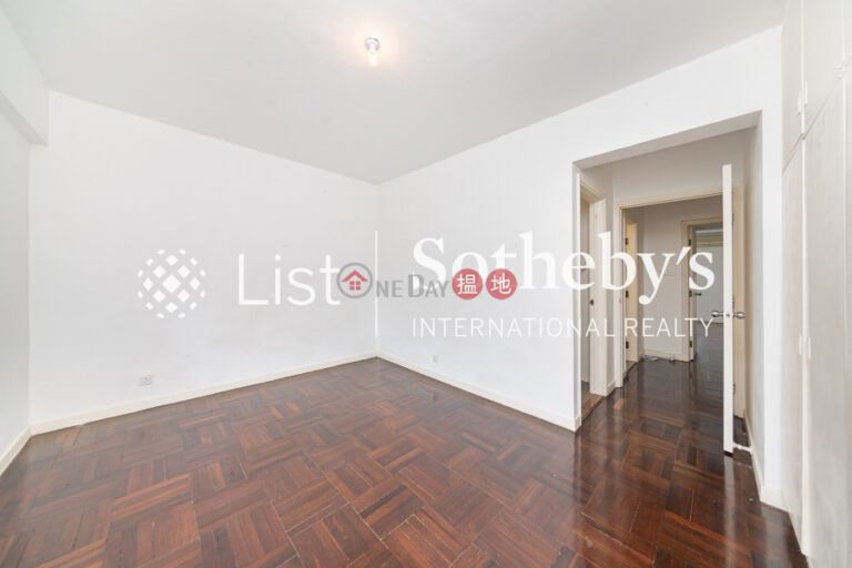 Property for Rent at Scenic Villas with 4 Bedrooms