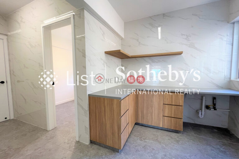 Property for Rent at Scenic Villas with 4 Bedrooms