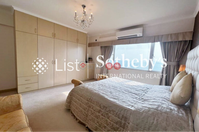 Property for Sale at Scenic Villas with 4 Bedrooms