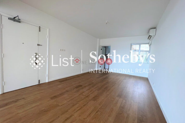 Property for Rent at Scenic Villas with 4 Bedrooms