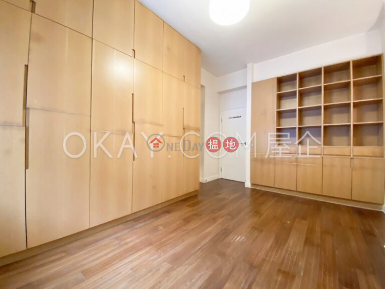 Efficient 3 bedroom with balcony | For Sale