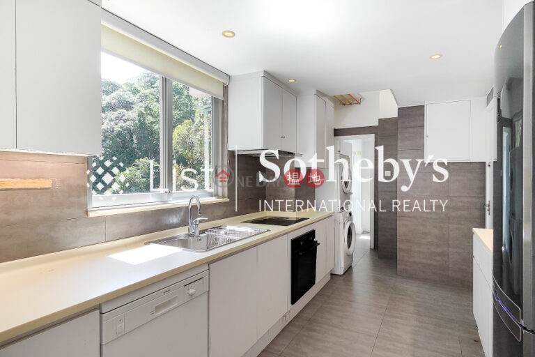 Property for Sale at POKFULAM COURT, 94Pok Fu Lam Road with 3 Bedrooms