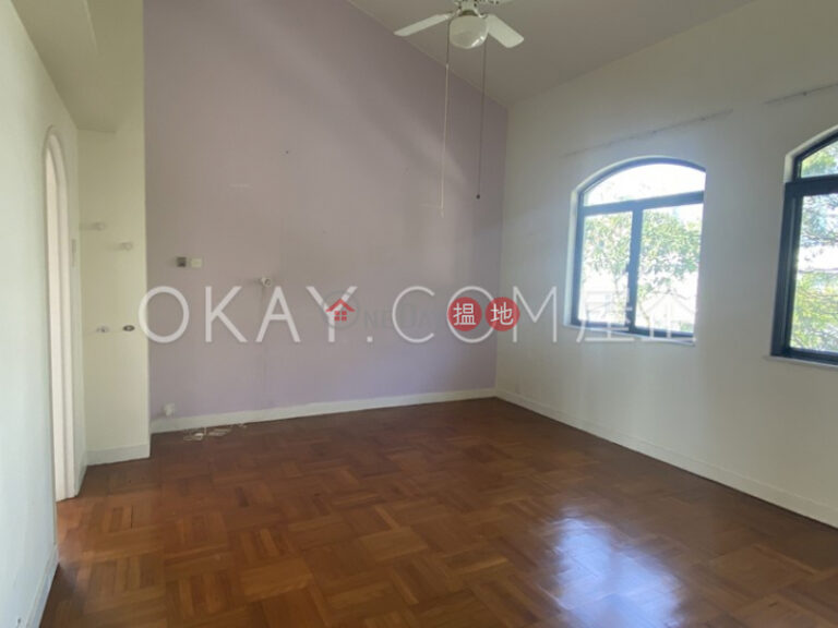 Gorgeous house with terrace, balcony | Rental