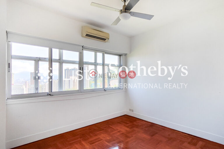 Property for Sale at POKFULAM COURT, 94Pok Fu Lam Road with 3 Bedrooms