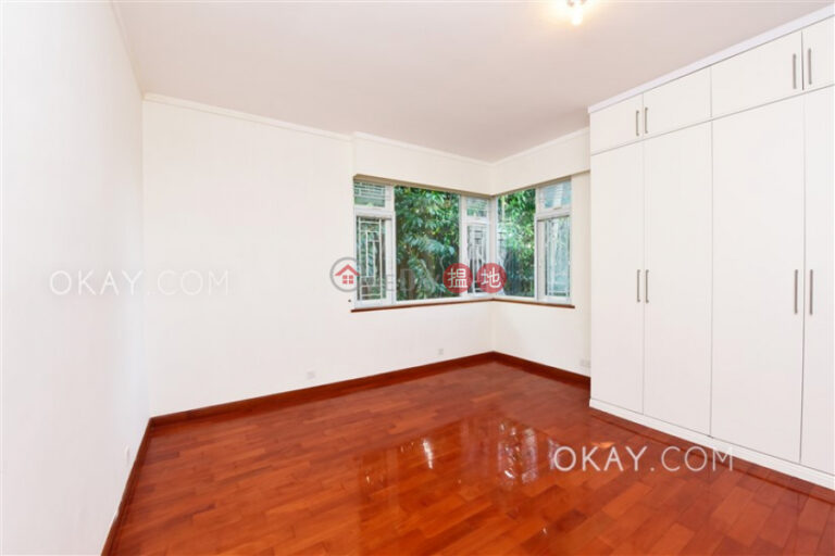 Stylish 4 bedroom on high floor with rooftop | Rental