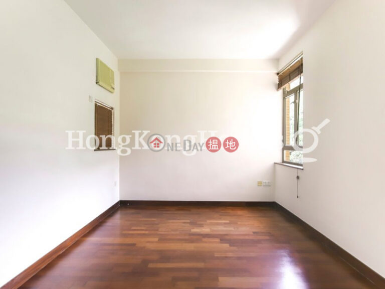 2 Bedroom Unit at Block 25-27 Baguio Villa | For Sale