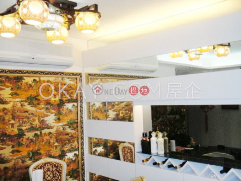 Efficient 2 bedroom with terrace & parking | Rental