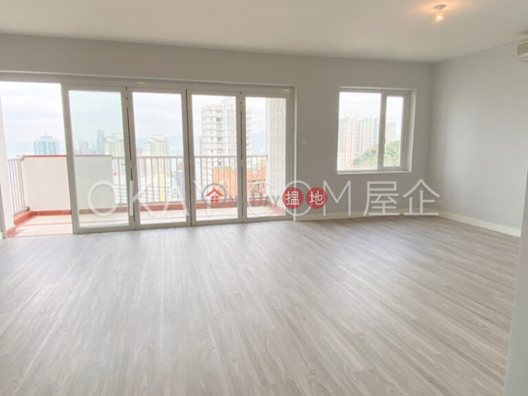 Efficient 4 bed on high floor with balcony & parking | Rental