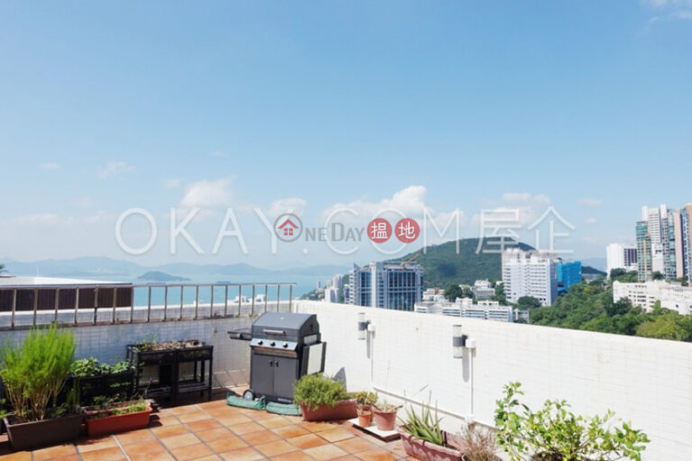 Efficient 3 bed on high floor with rooftop & parking | For Sale