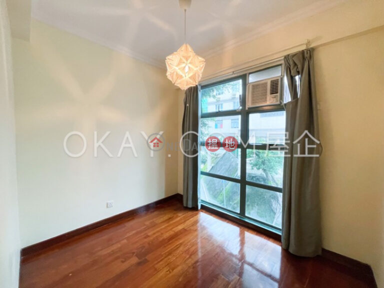 Efficient 3 bedroom in Pokfulam | For Sale