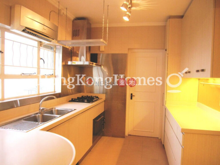 4 Bedroom Luxury Unit for Rent at Alberose