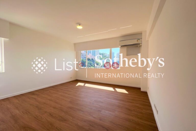 Property for Rent at Scenic Villas with 4 Bedrooms