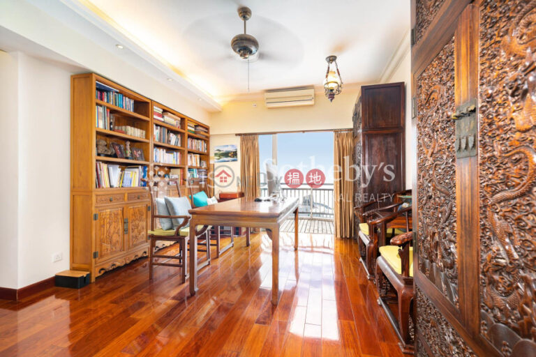 Property for Sale at Block 28-31 Baguio Villa with more than 4 Bedrooms