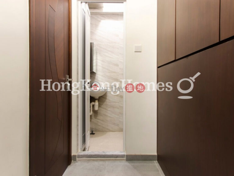 3 Bedroom Family Unit for Rent at Block 32-39 Baguio Villa