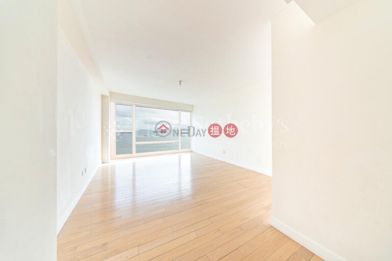 Property for Rent at Phase 3 Villa Cecil with 3 Bedrooms