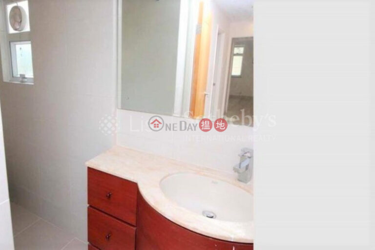 Property for Sale at Block 28-31 Baguio Villa with 2 Bedrooms