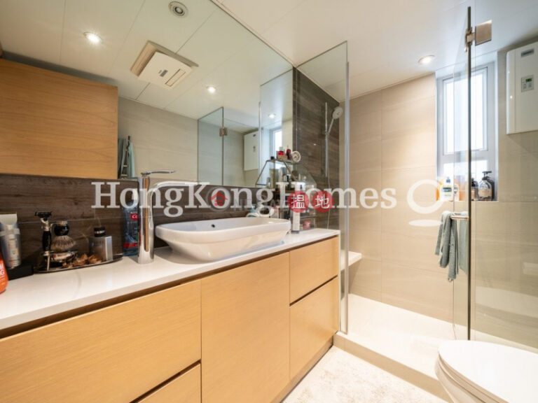 2 Bedroom Unit for Rent at Block 25-27 Baguio Villa