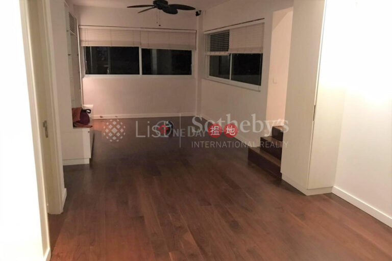 Property for Sale at 18-24 Bisney Road with 2 Bedrooms