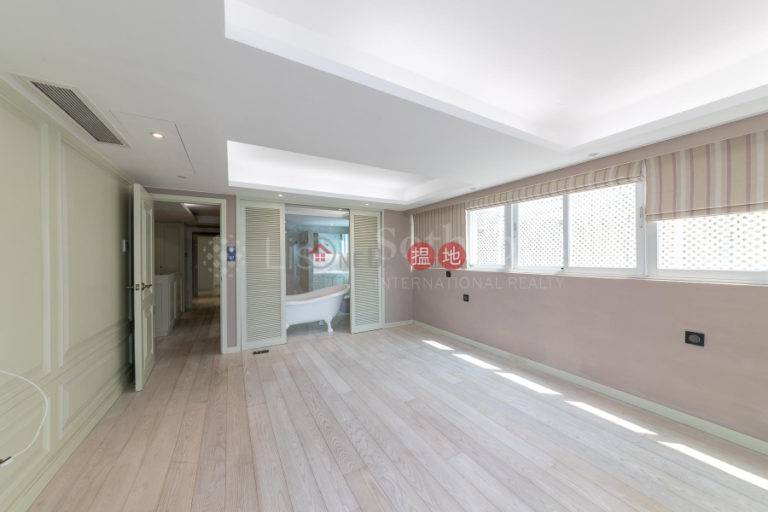 Property for Sale at Phase 2 Villa Cecil with 3 Bedrooms