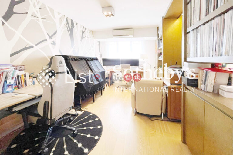 Property for Sale at Block 28-31 Baguio Villa with 3 Bedrooms