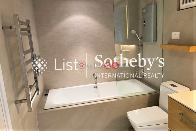 Property for Rent at Greenery Garden with 3 Bedrooms