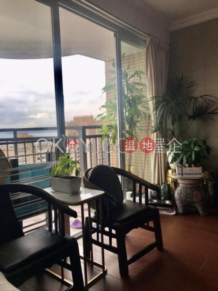 Efficient 3 bedroom with sea views & balcony | Rental