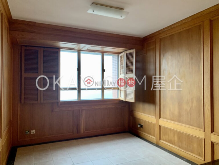 Efficient 3 bedroom with sea views & parking | For Sale