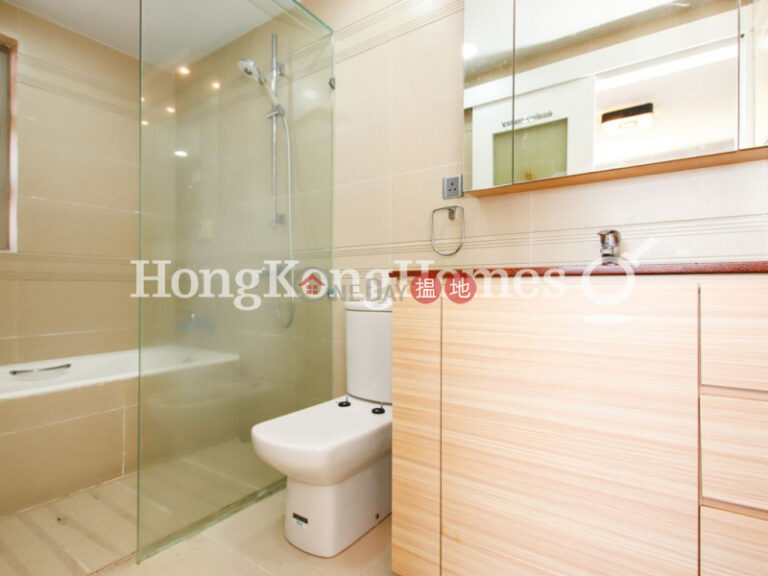 3 Bedroom Family Unit for Rent at Block 19-24 Baguio Villa