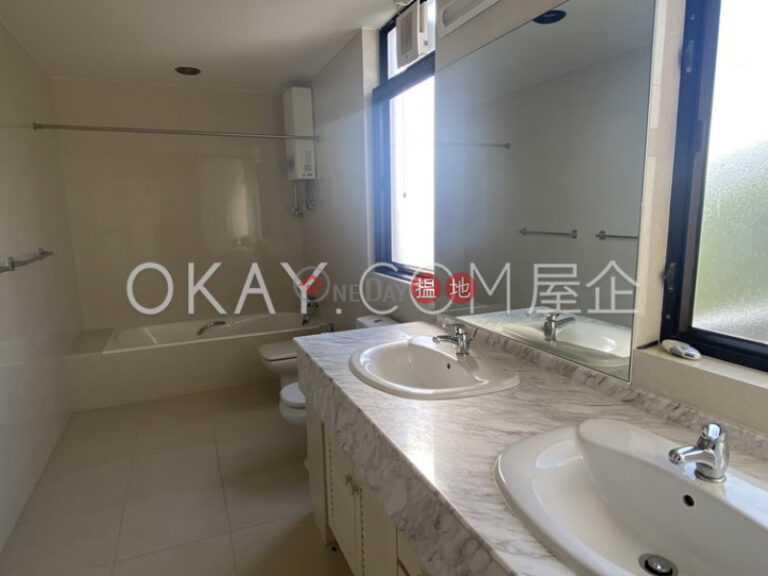 Gorgeous house with terrace, balcony | Rental