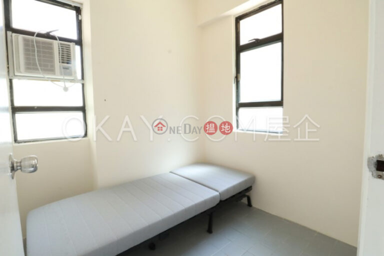 Efficient 4 bedroom with balcony & parking | Rental