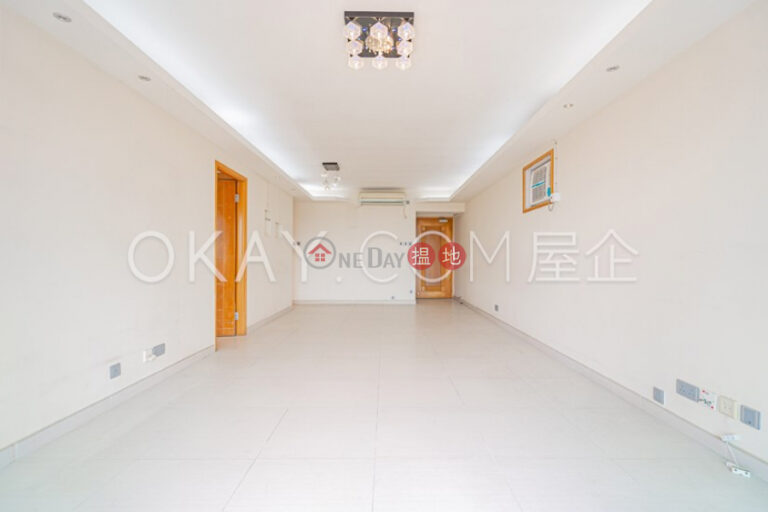 Efficient 2 bedroom with balcony & parking | For Sale