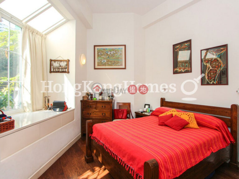 3 Bedroom Family Unit at Albany Court | For Sale