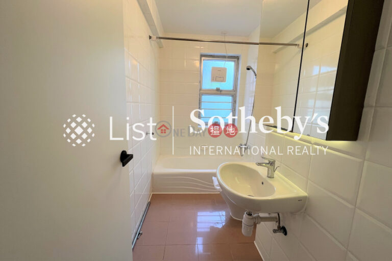 Property for Rent at Scenic Villas with 4 Bedrooms