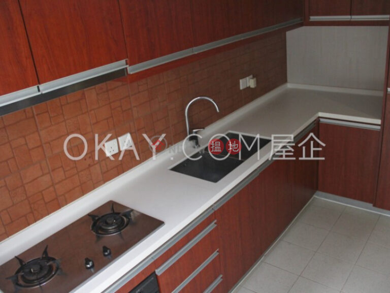 Efficient 2 bedroom with terrace | Rental