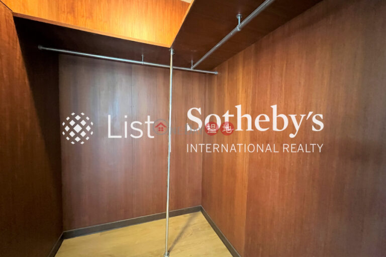 Property for Rent at Scenic Villas with 4 Bedrooms