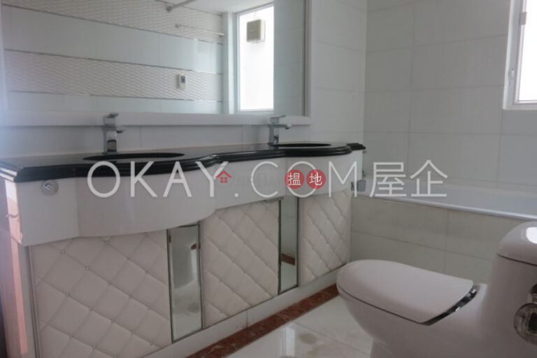 Exquisite 2 bedroom with balcony | Rental