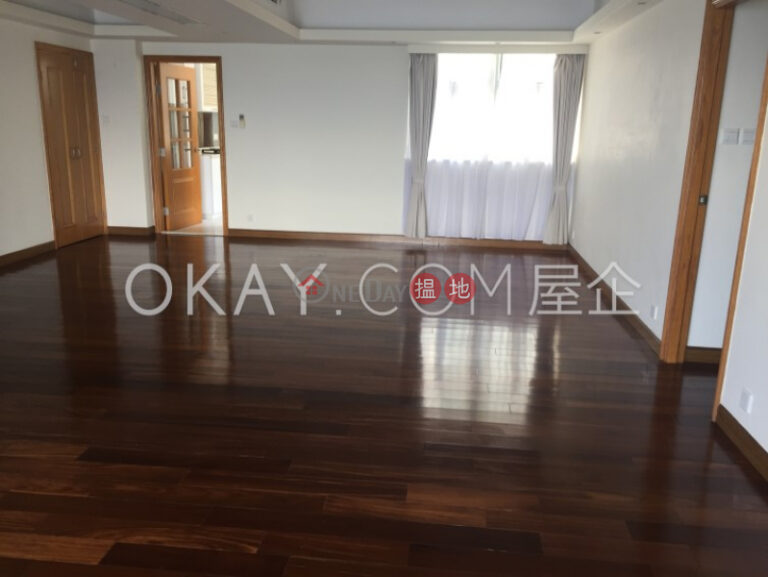 Efficient 3 bedroom with balcony & parking | Rental