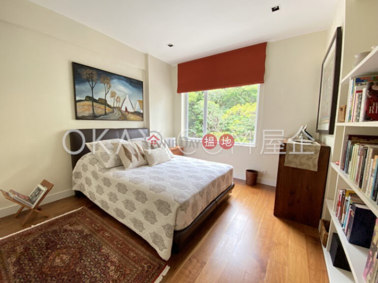 Efficient 4 bedroom with balcony & parking | For Sale