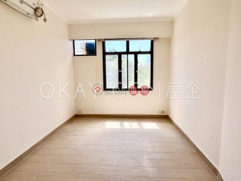Elegant 2 bedroom with terrace | Rental