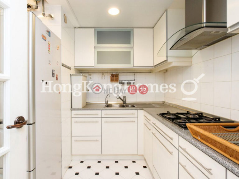 2 Bedroom Unit for Rent at Block 19-24 Baguio Villa