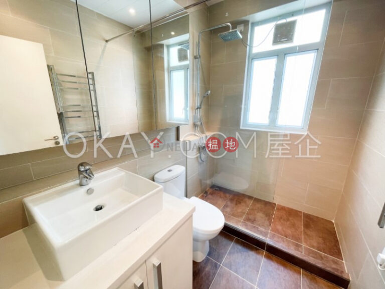 Efficient 2 bedroom with balcony & parking | For Sale