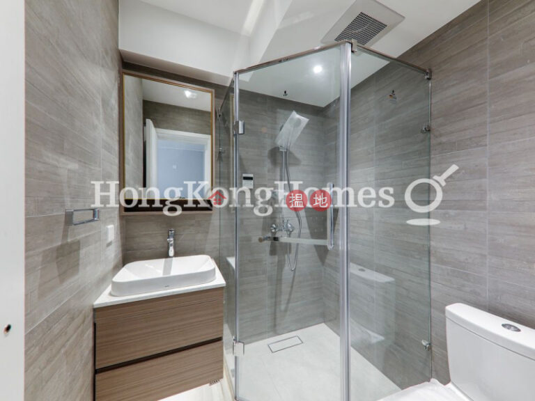 2 Bedroom Unit for Rent at Block 25-27 Baguio Villa